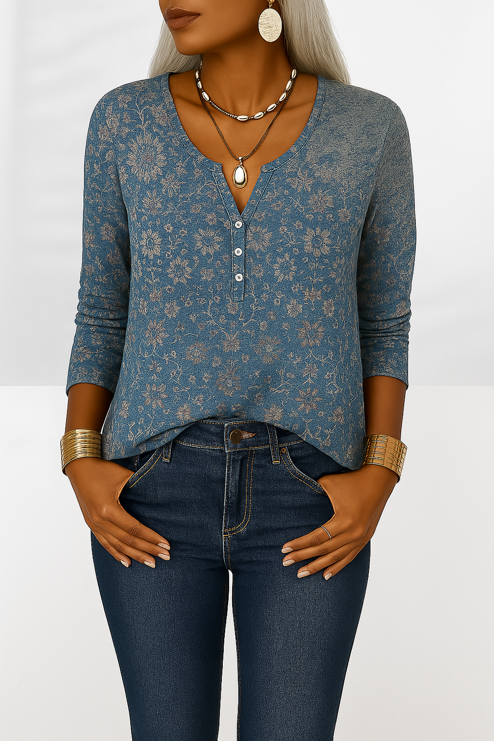 Locker sitzende Damen Langarmbluse mit lebhaftem Blumenmuster und V-Ausschnitt, ideal für lässige Frühlingslooks.