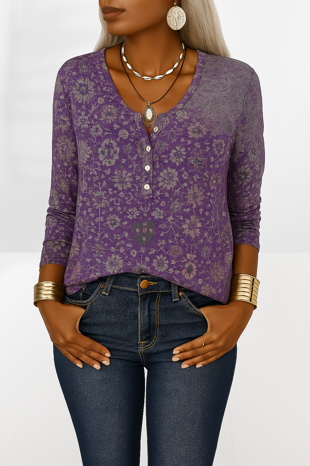 Modische Boho Damenbluse mit floralem Design. Langarm, locker fallend und V-Ausschnitt für einen stilvollen Casual-Look.