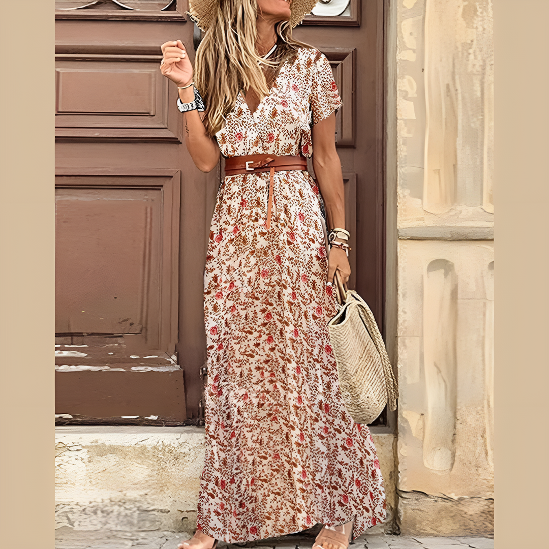 Damen Maxikleid mit lebendigem, vielseitigem Printmuster, im Boho-Vintage-Stil, ein schickes Sommerkleid.