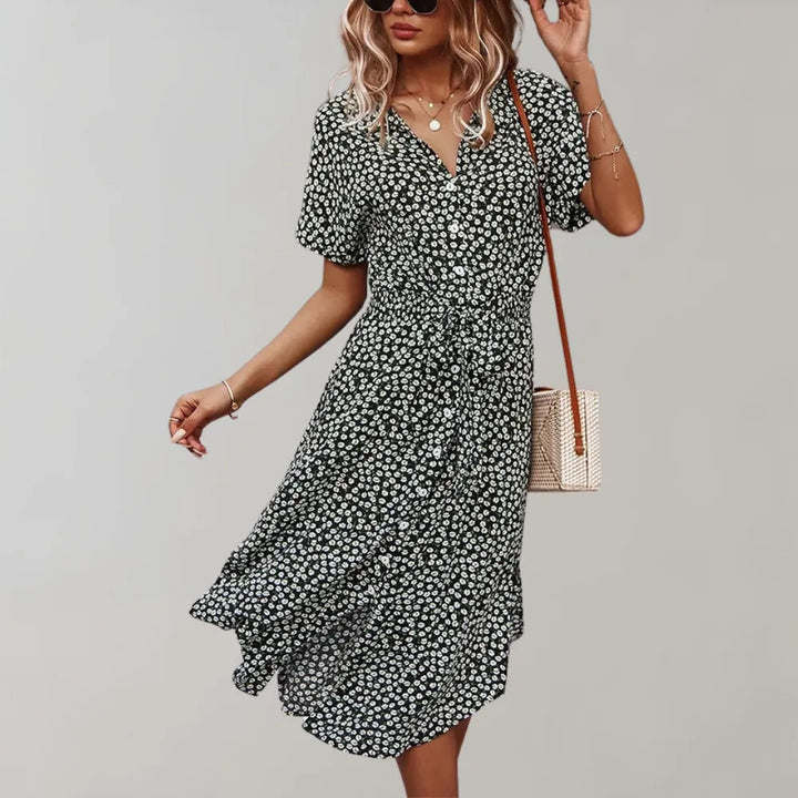Leichtes, fließendes Damen Midikleid für Frühling & Sommer. Eleganter, bequemer Stil für Damenmode.