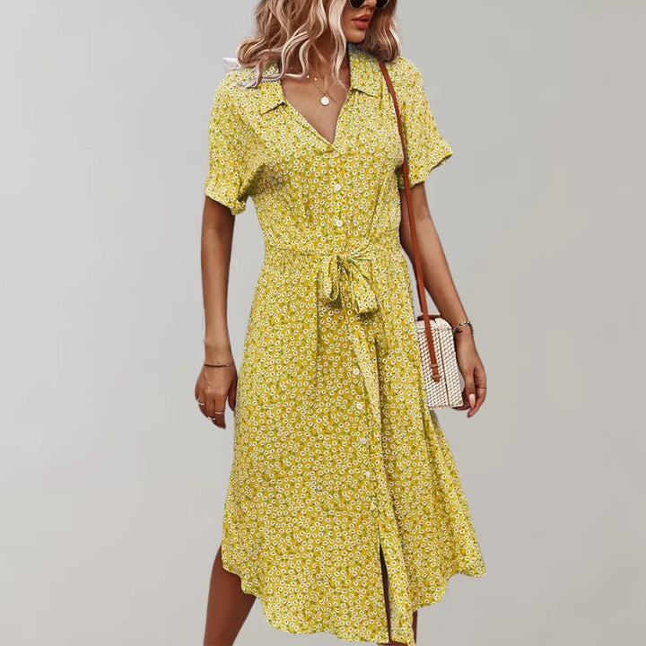 Stylisches Damen Frühlingskleid, Midi-Länge. Fließend & leicht, ideal als Sommerkleid mit eleganter Note.