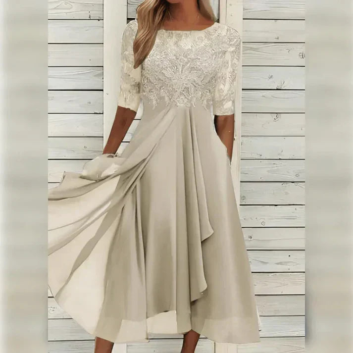 Elegantes, fließendes Damen Midi-Kleid in A-Linie mit feiner Spitze für festliche Anlässe und besondere Feiern.