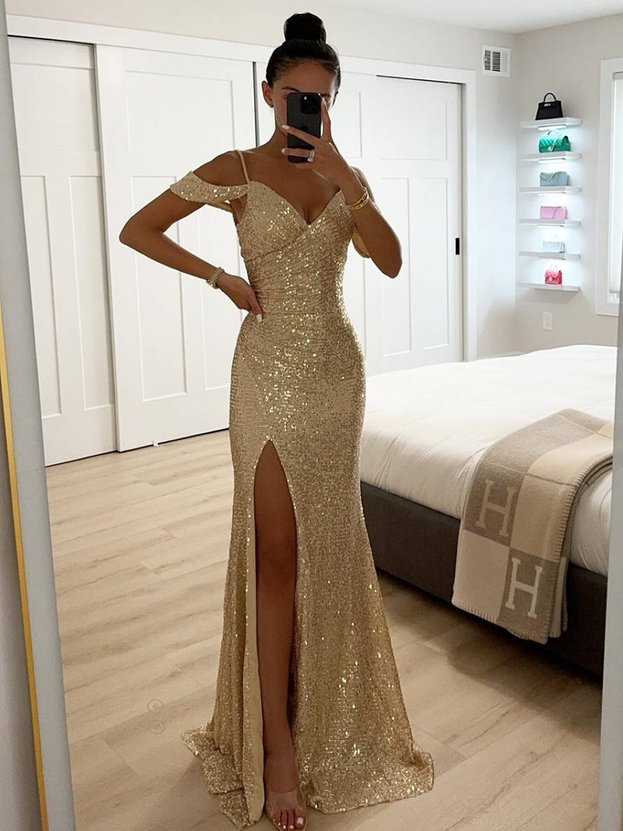 Funkelndes Damen Pailletten Maxikleid, glamourös, V-Ausschnitt & hoher Seitenschlitz für festliche Abende.