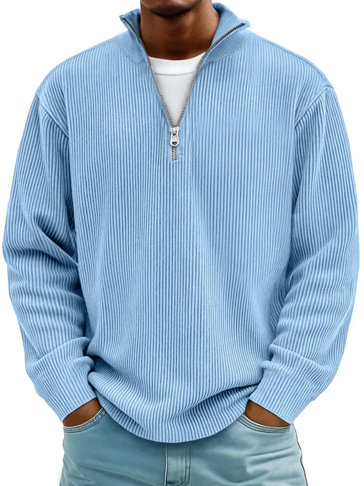 Herren Pullover mit Halb-Reißverschluss, stilvolles Rippstrick-Design für den Winter.