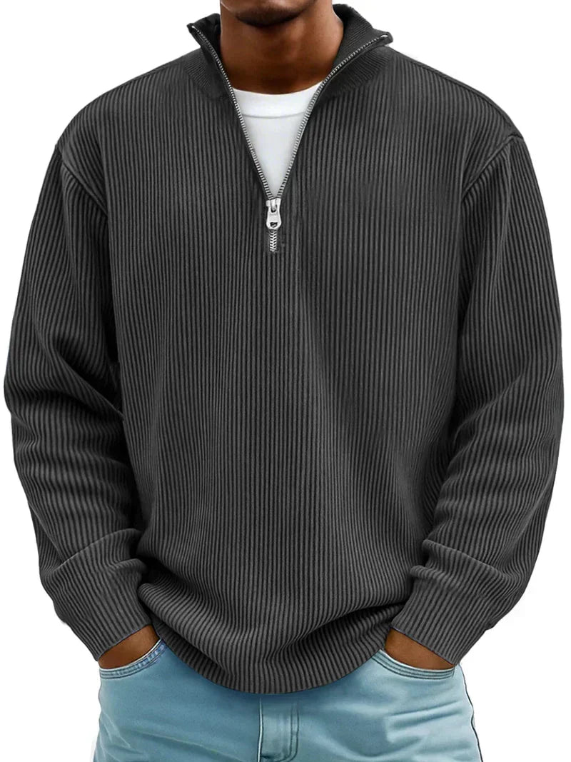 Stilvoller Rippstrick Herren Pullover mit Halb-Reißverschluss für Casual Looks und Layering im Winter.