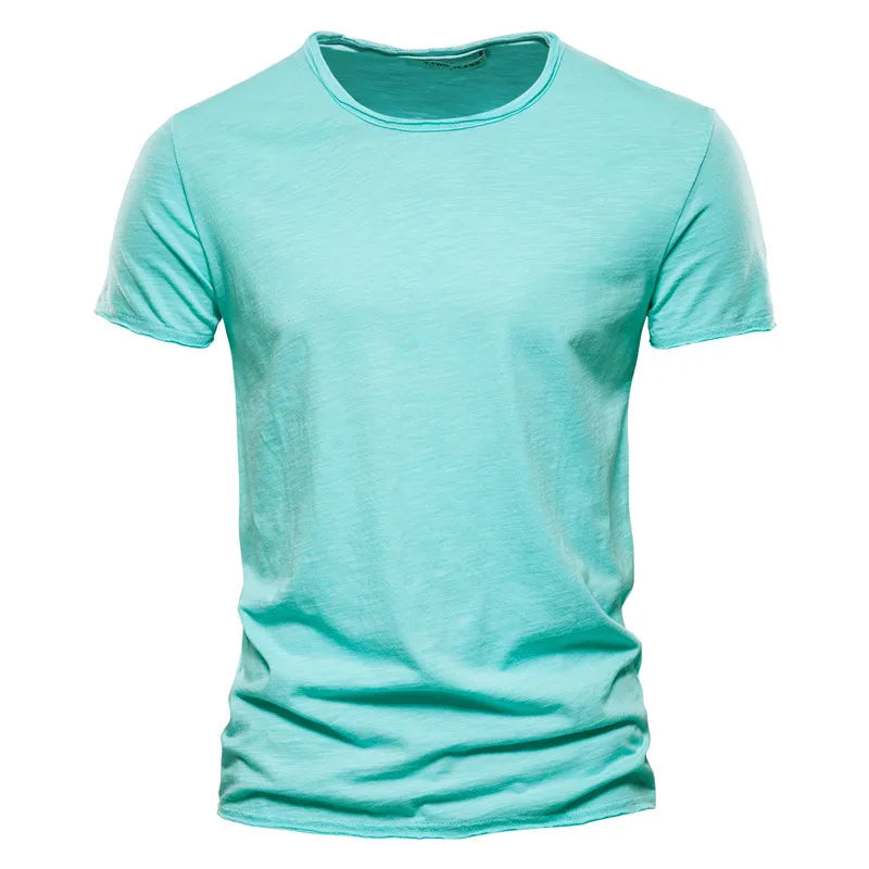 Herren Slim Fit T-Shirt, kurzarm, atmungsaktiv, perfekt für lässige Sommer-Tage und Freizeit.