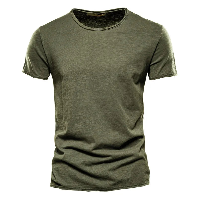 Unifarbenes Herren Slim Fit T-Shirt, bequem & atmungsaktiv, Must-have für Freizeit & Alltag.