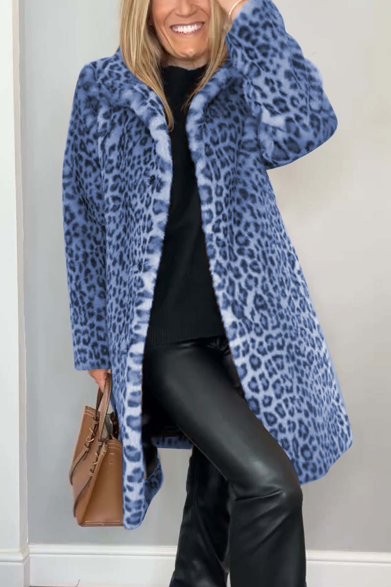 Dieser luxuriöse Damen-Leopardenmantel mit taillierter Passform verleiht jedem Outfit eine elegante Note. Statement-Fashion.