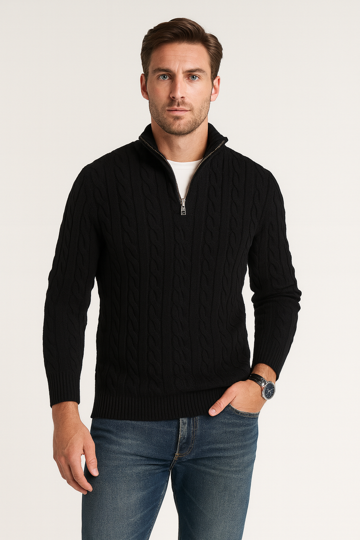 Herren Winterpullover mit Rollkragen und Halbreißverschluss, kombiniert mit eleganter Hose.