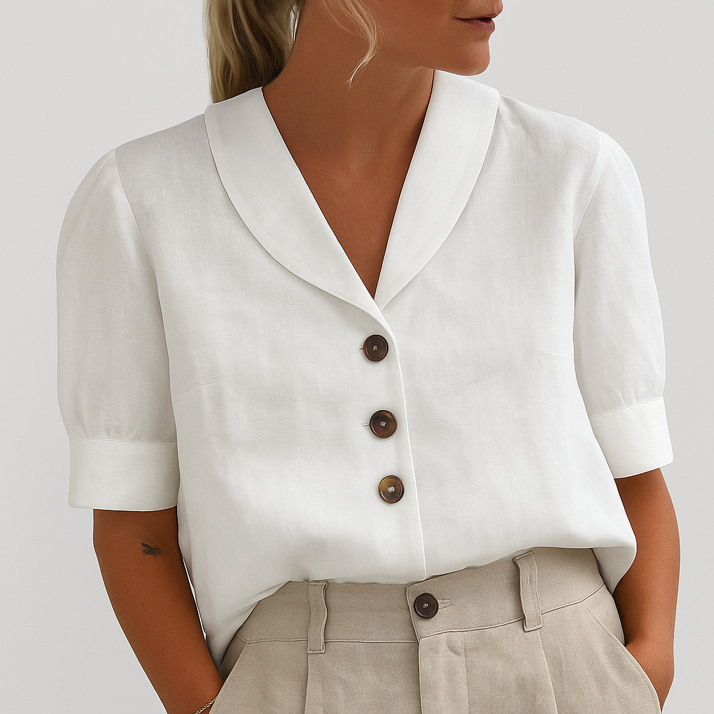 Elegante Damen V-Ausschnitt Bluse mit kurzer Ärmel, locker geschnitten. Ideal für Business Casual & Freizeit Outfits.