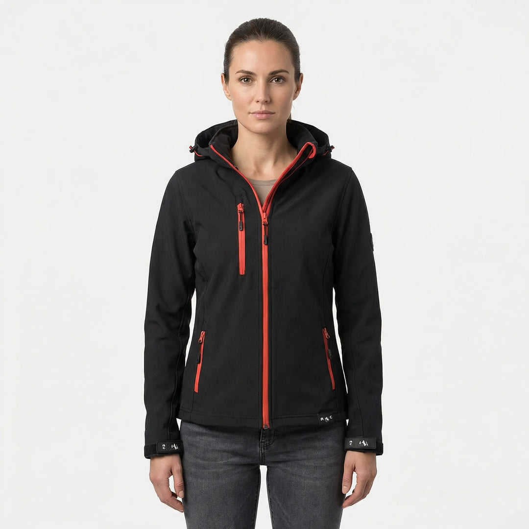 Elegante Damen Outdoorjacke, Softshell mit Kapuze, funktional und stylish für die Übergangszeit.