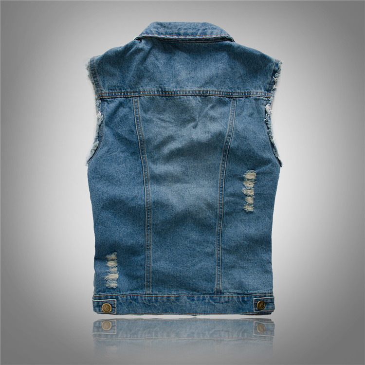 Robuste Denim Herrenweste, ärmellos für maximale Bewegungsfreiheit. Bequemes Oberteil für jeden Tag.