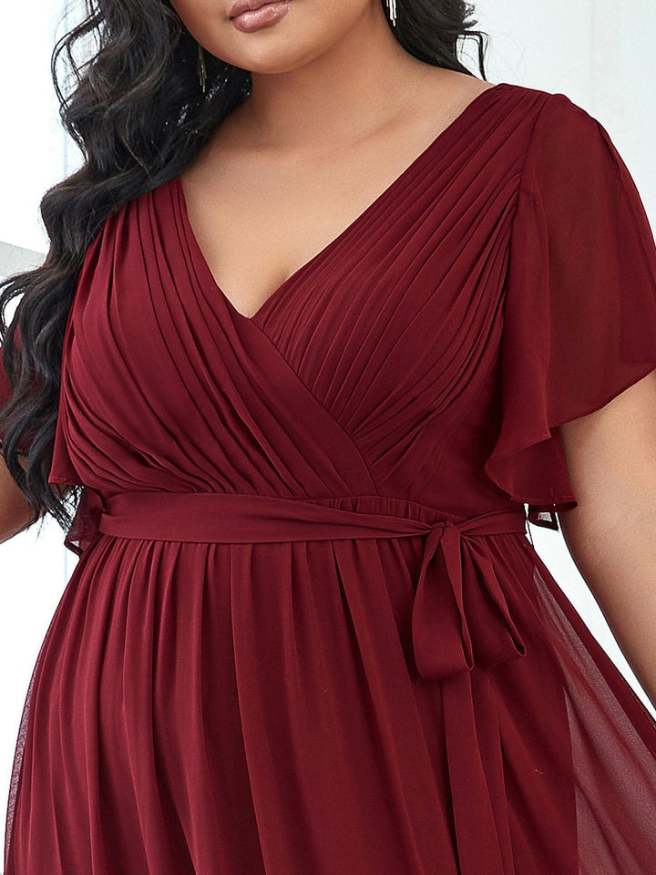 Langes Partykleid A-Linie, V-Ausschnitt, ideal für elegante Abende.
