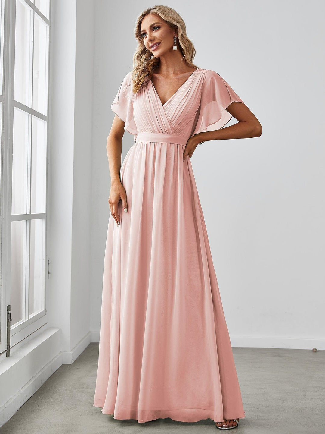 Elegantes A-Linie Kleid, V-Ausschnitt, für Hochzeiten & Partys.