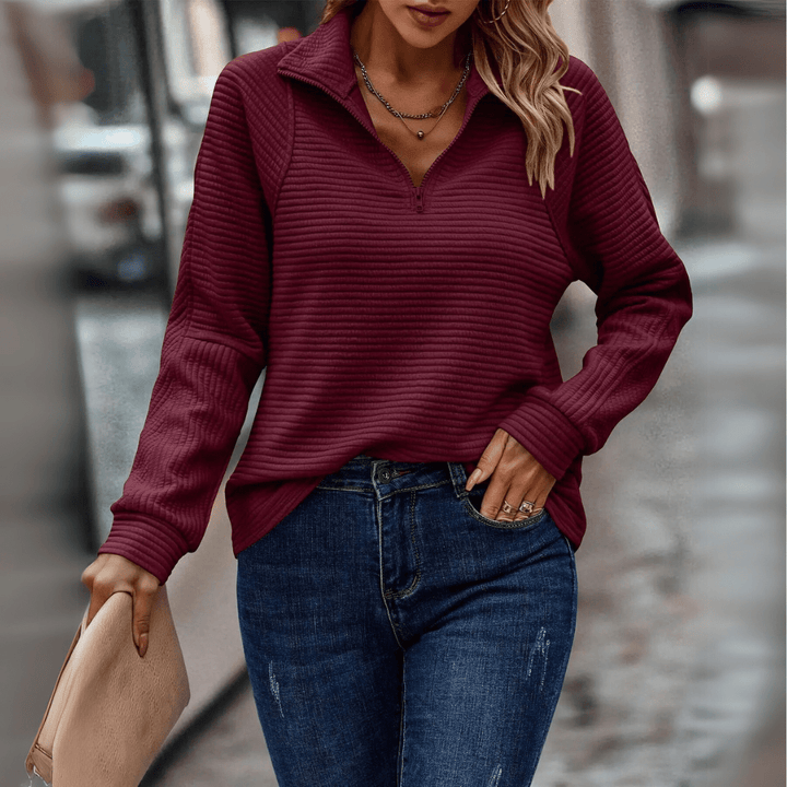 Vielseitiger Damen Halbzip-Pullover, loose fit & strukturiert, ideal zum Layering in der kalten Jahreszeit.