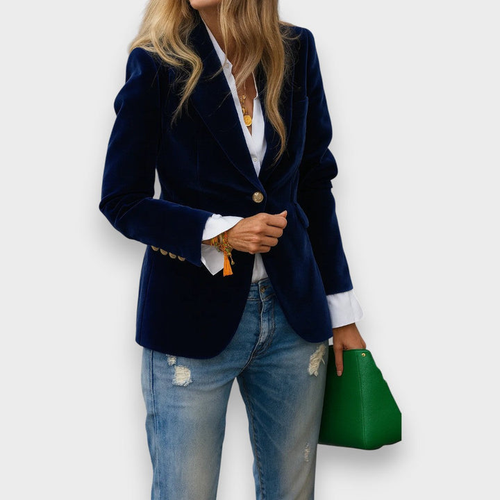Taillierter Langarm Blazer für Damen, betont die Silhouette. Eleganter Damenblazer für Business & Büro Outfit.
