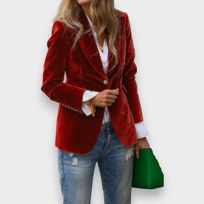 Zeitloser Damenblazer, elegant & vielseitig. Die ideale Businessjacke, passend zu jedem Büro Outfit.