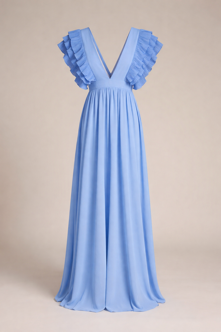 Fließendes Damen Sommer-Maxikleid mit V-Ausschnitt, zarten Rüschen und langem Schnitt, ideal als Hochzeitsgastkleid.