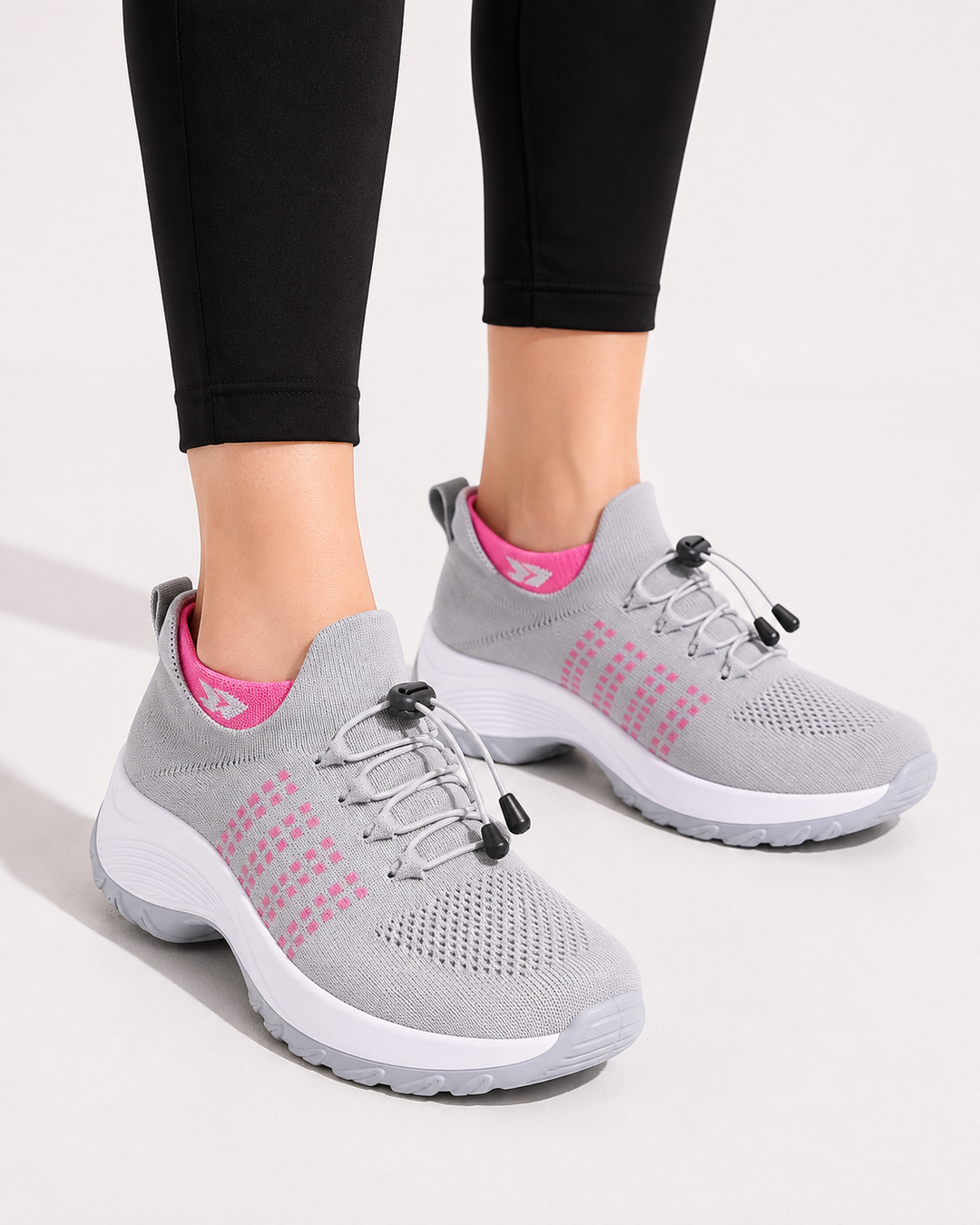 Komfortschuhe für Damen, unterstützen Hallux Valgus, bieten Entlastung und Gehkomfort.