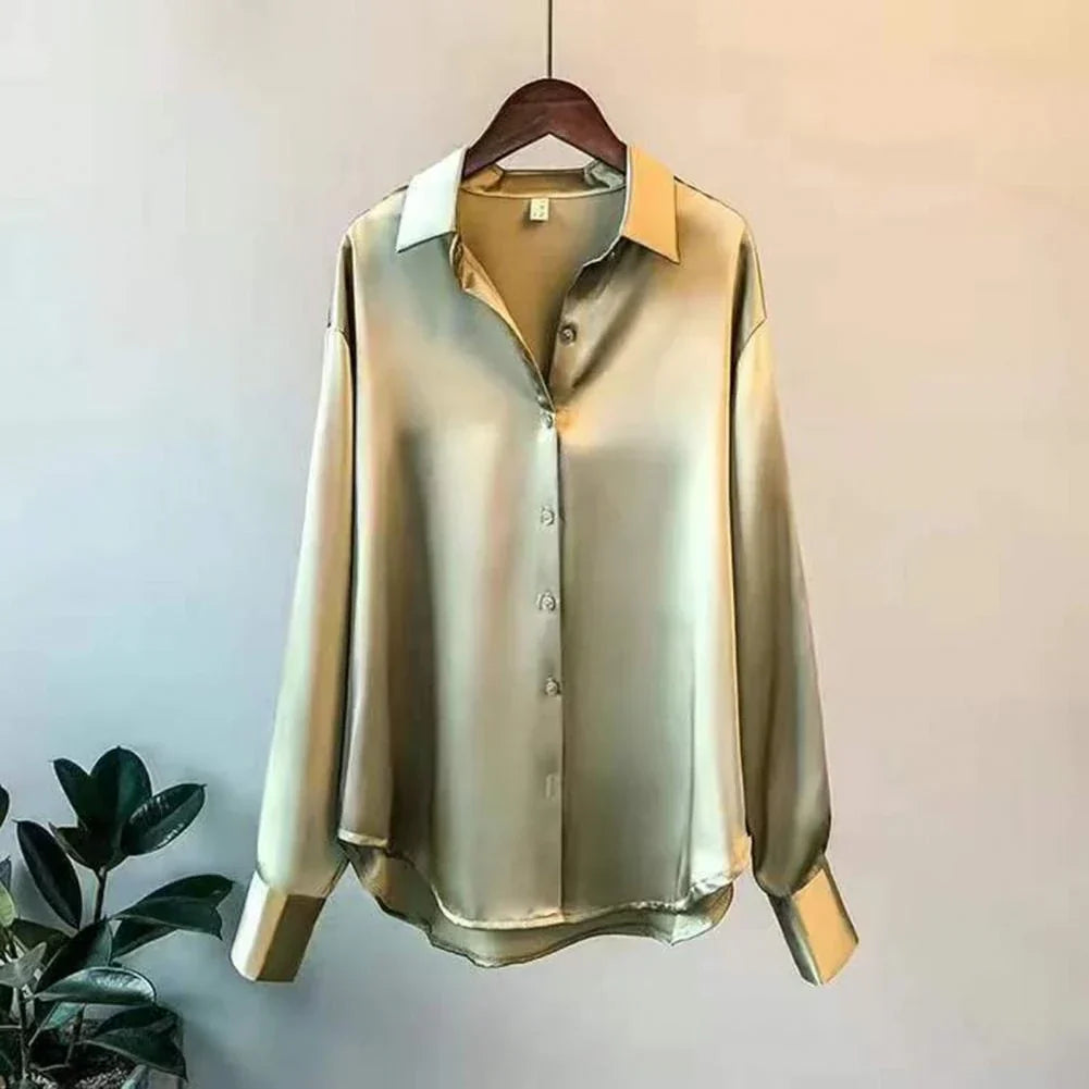 Vielseitige Damen Sommerbluse mit Langarm. Elegant und modern, für Business & Freizeitlooks.