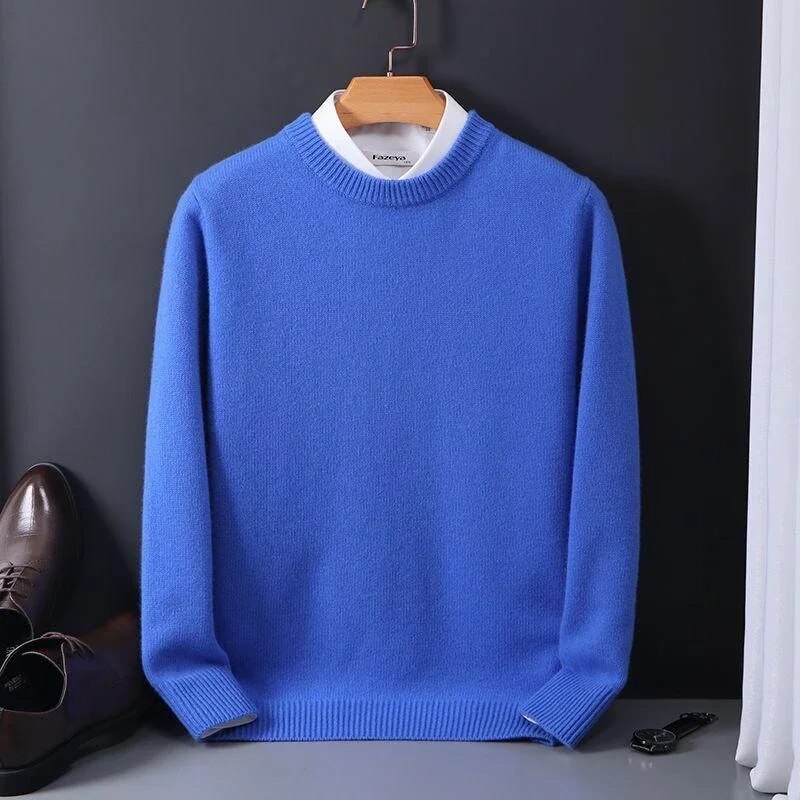 Trendiger Oversized Herren Strickpullover mit Rundhals, weich und bequem für den Alltag und Casual Mode.