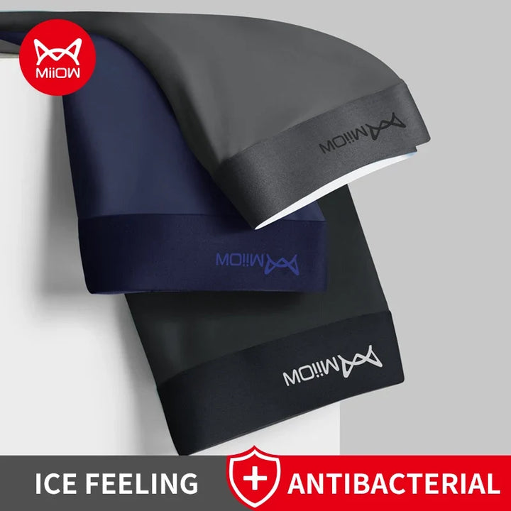 Ansicht von hinten: Bequeme Herren Boxer Shorts im 3er Pack, atmungsaktiv & antibakteriell, für optimalen Sitz im Alltag.