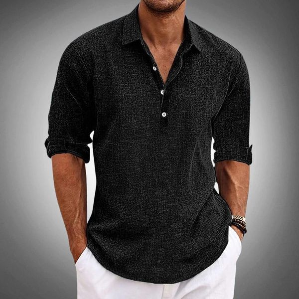 Elegantes Herren Popover-Hemd mit Roll-Tab-Ärmeln, langärmlig, locker geschnitten. Ideal für Freizeit.