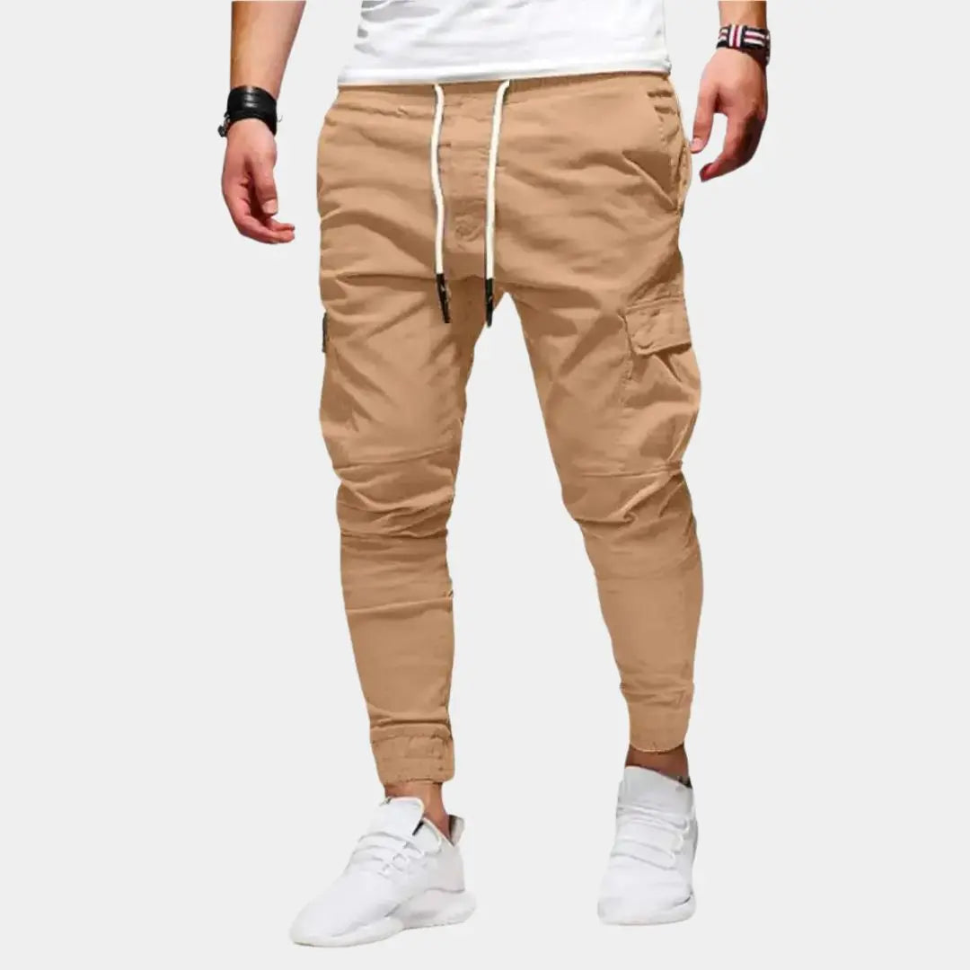 Herren Sportliche Jogger Hose in Dunkelblau, bequeme Freizeithose mit perfekter Passform.