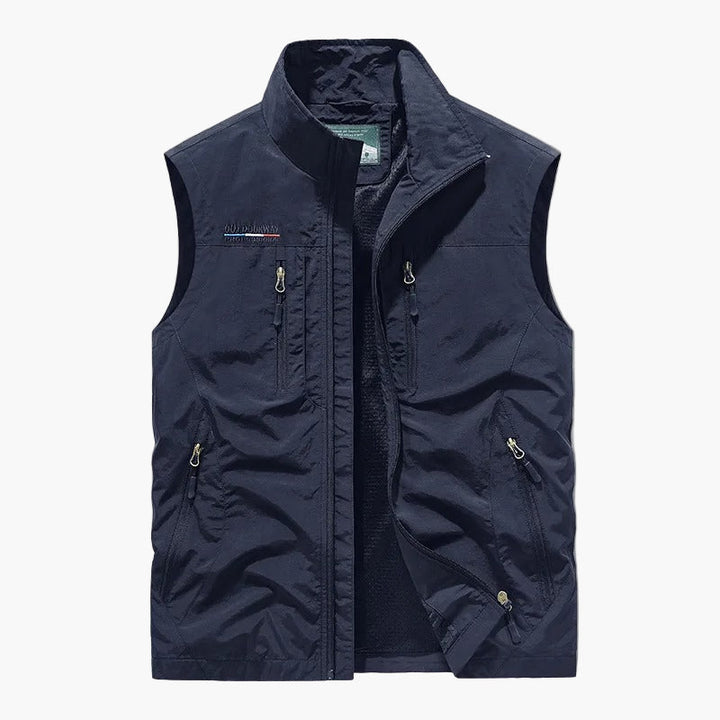 Moderne Herren Freizeitweste, funktional & stilvoll. Ideal für Outdoor, Sport & täglichen Gebrauch. Winddicht.