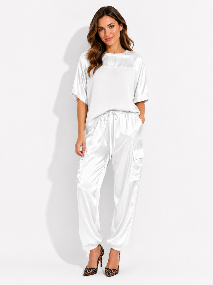 Vielseitiges Damen Halbarm-Anzug Set, ideal als eleganter oder lässiger Sommer-Zweiteiler für jeden Anlass.