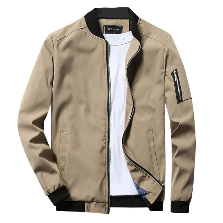 Hochwertige Herren Oberbekleidung: Leichte Sommerjacke für Eleganz und Komfort im Frühling und Sommer.