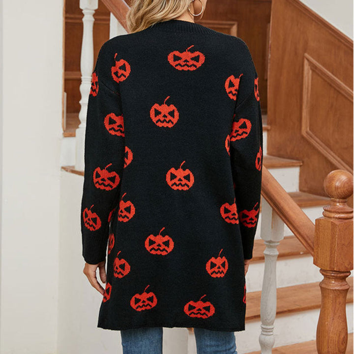 Bequemer, langer Damen Cardigan mit einzigartigem Kürbismuster, perfekt für dein Halloween Outfit.