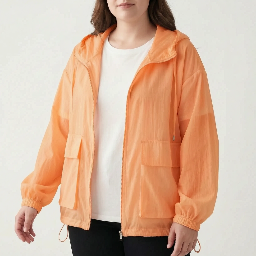 Perfekte leichte Damen Sommerjacke mit Kapuze, atmungsaktiv für Sport, Outdoor & Freizeit. Dein leichter Schutz.