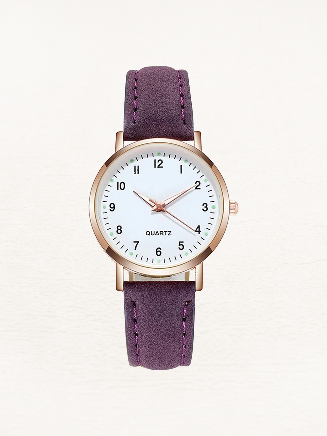 Roségold Damenuhr mit hellbraunem Lederarmband, minimalistisch und edel. Eine klassische Modeuhr.