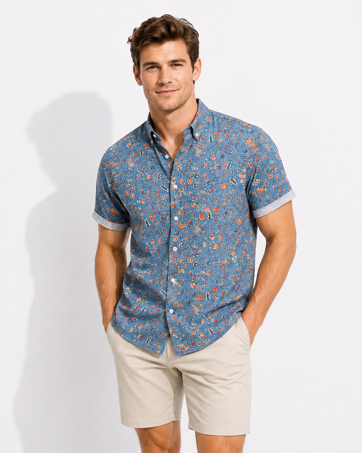 Stilvolles Herren Freizeit Hemd für den Sommer, lässig und komfortabel, perfekt für die warme Jahreszeit.