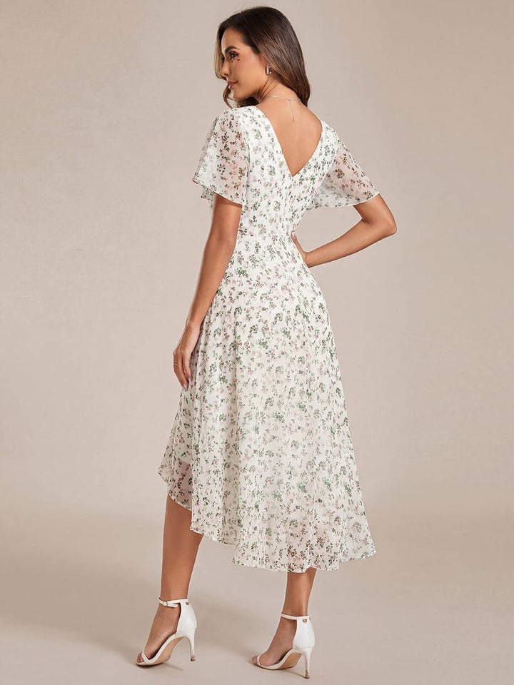 Stilvolles Vokuhila Abendkleid, A-Linie, Empire-Taille, ideal für festliche Anlässe.