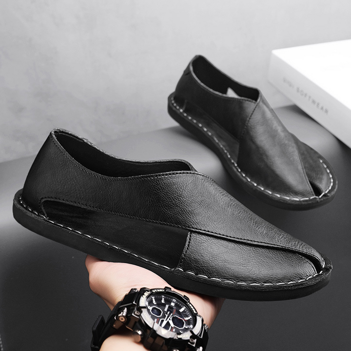Leichte Herren Freizeitschuhe, bequeme Slip-Ons mit weicher Sohle für entspannte Herrenmode.