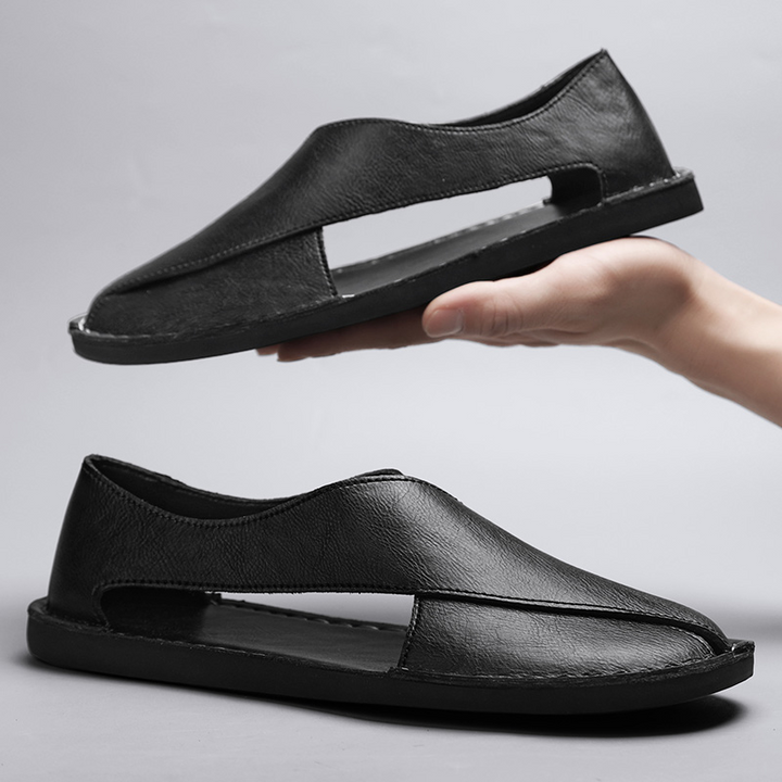 Moderner Herren Slip-On Slipper für Freizeit und Alltag, komfortabler Sommerschuh mit Ausschnitten.