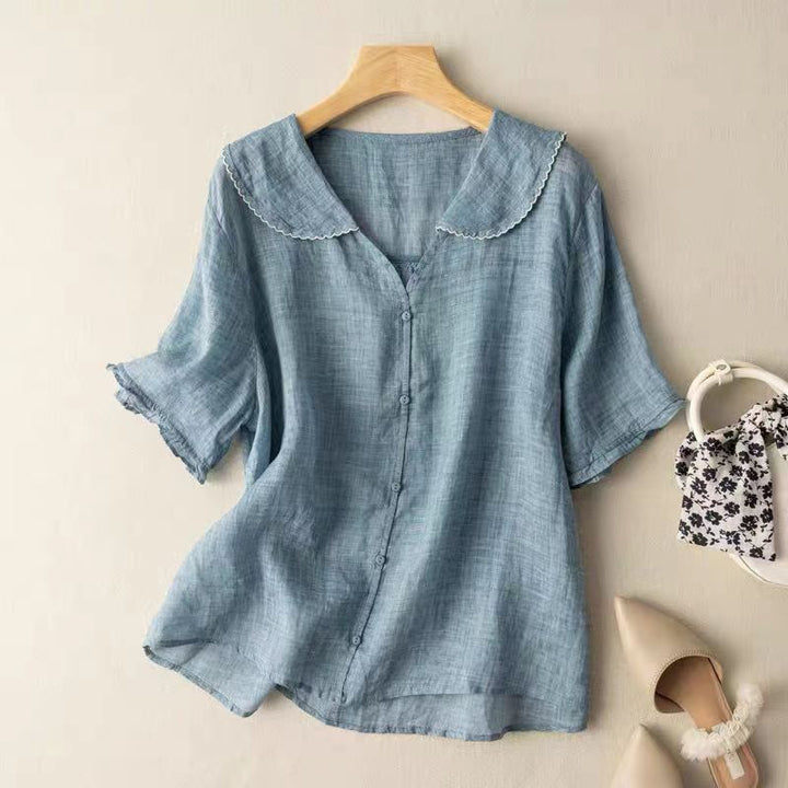 Bequeme & elegante Damen Kurzarm-Bluse, locker fallend, mit stilvollem Wellenkragen. Ideal für Frühling und Büro.