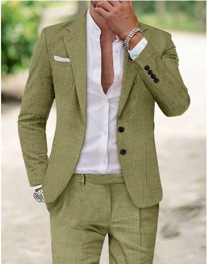 Moderner Herrenanzug im Slim Fit für Sommerhochzeiten oder Business Casual; leichter Zweiteiler für eleganten Sommerstil.