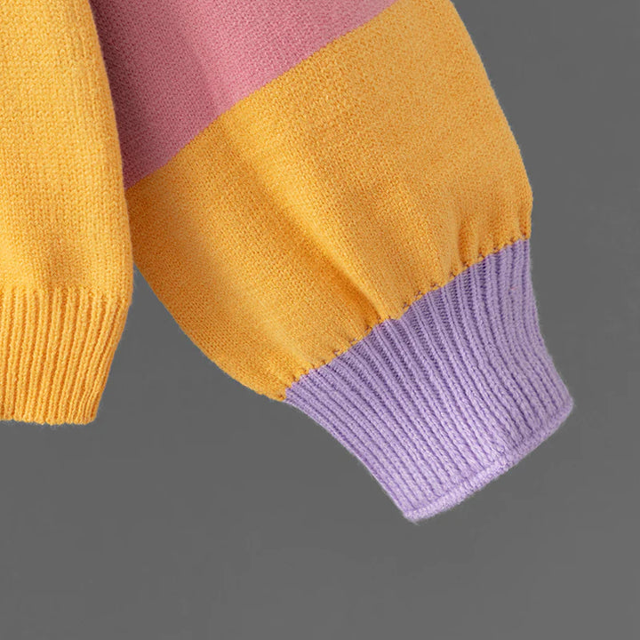 Modernes Farbblock-Design: Gestreifter Unisex Pullover für Herbst & Winter. Stylisch, bequem & warm.