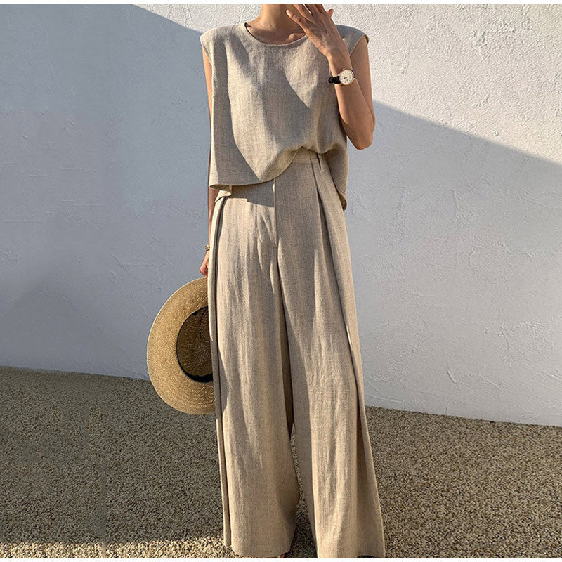 Damen Leinen Set: Ärmellose Bluse & weite Leinenhose für sommerliche Eleganz und Komfort, perfekt für Freizeit.