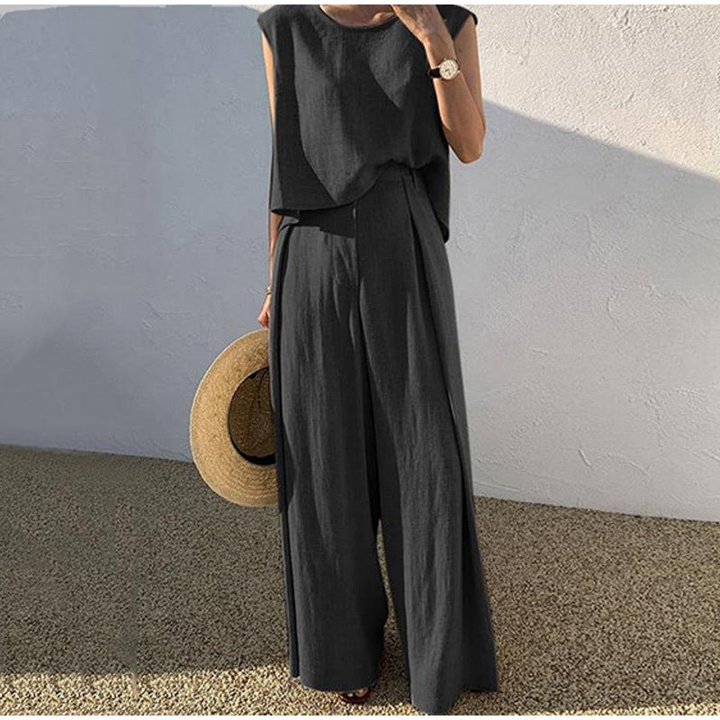 Leichtes Damen Sommer Set: Bestehend aus ärmelloser Leinenbluse und passender Hose, ideal für Hitze und Stil.