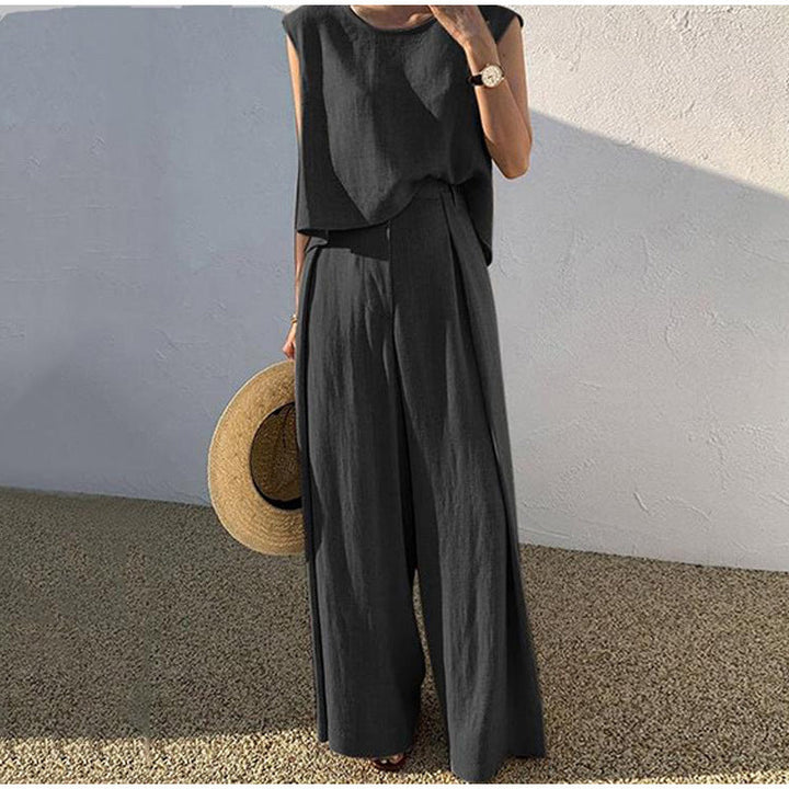 Leichtes Damen Sommer Set: Bestehend aus ärmelloser Leinenbluse und passender Hose, ideal für Hitze und Stil.