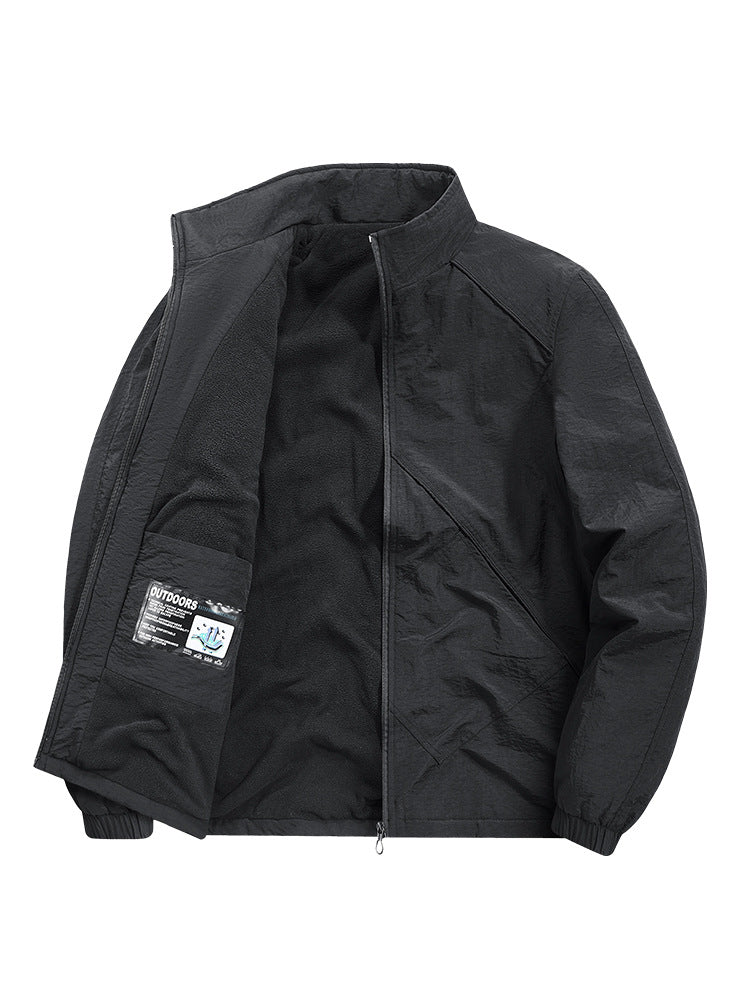 Warme und leichte Herren Übergangsjacke, perfekt für den wechselhaften Frühling und Herbst.