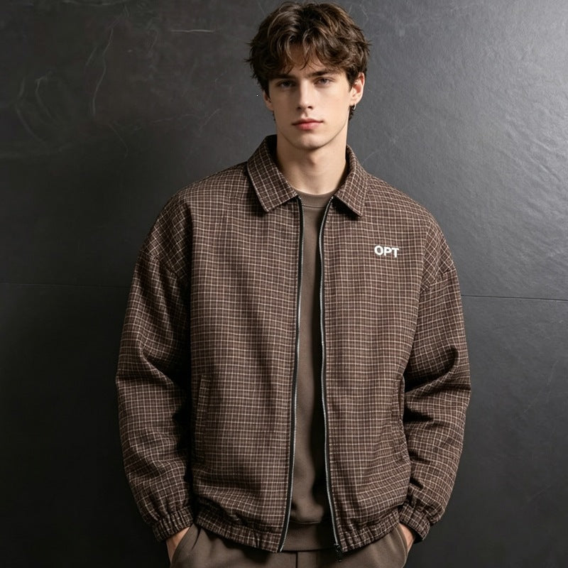 Karierte Herren Utility-Jacke in Grün/Braun für Freizeit. Robust, bequem & stilvoll für den Alltag.