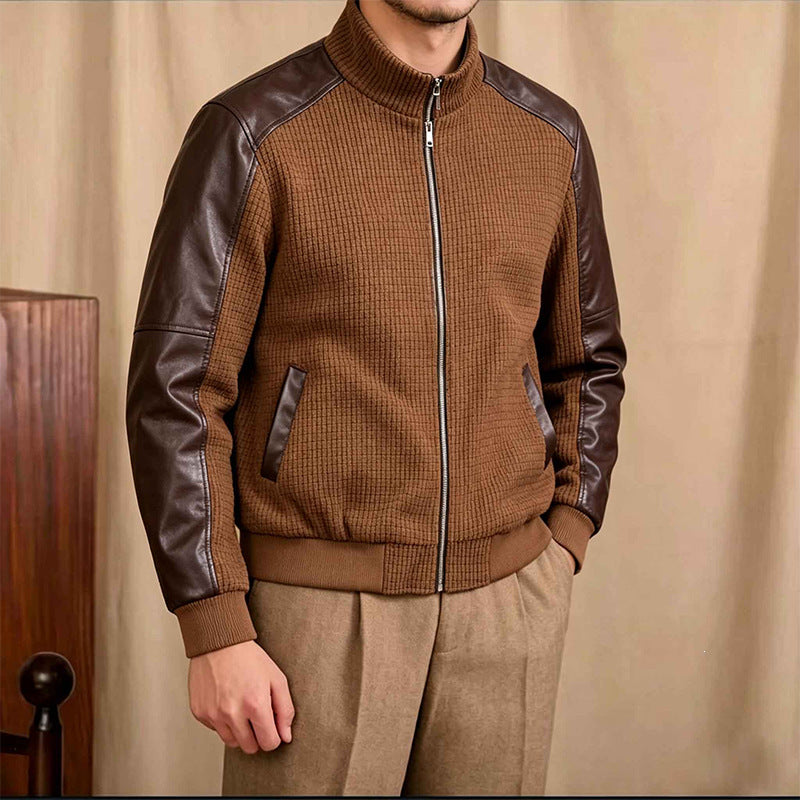 Braune Herren Übergangsjacke mit Stehkragen, modisch & sportlich für Casual-Looks.