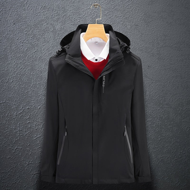 Innovative Herren Funktionsjacke, schützt vor Wind & Wetter. Perfekt für Sport und Outdoor-Aktivitäten.