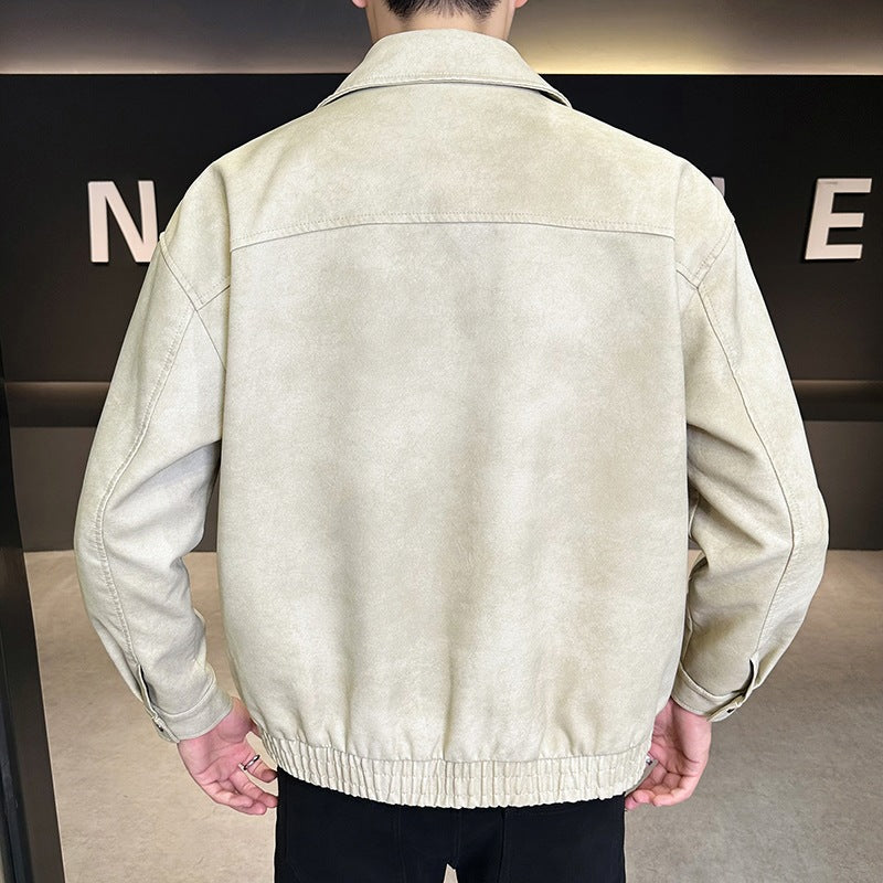 Stilvolle Herrenjacke im Lederlook für Frühling & Herbst, ideal für trendige Freizeit-Looks.