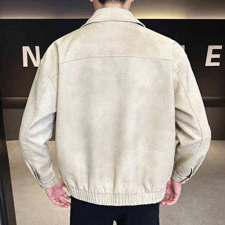 Stilvolle Herrenjacke im Lederlook für Frühling & Herbst, ideal für trendige Freizeit-Looks.